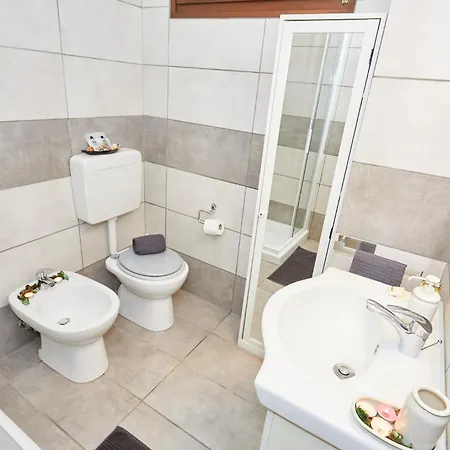 Sun Garden Mini Oasis