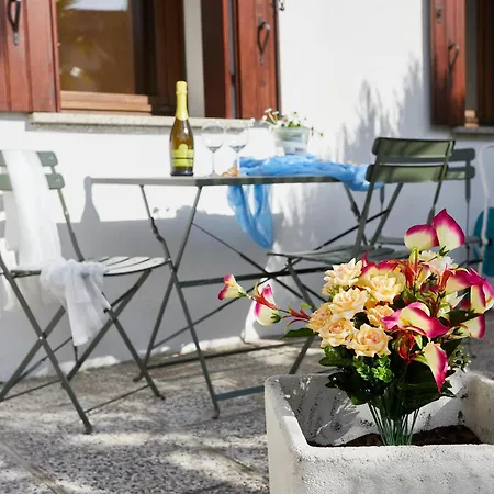 Lägenhet Sun Garden Mini Oasis Sacile